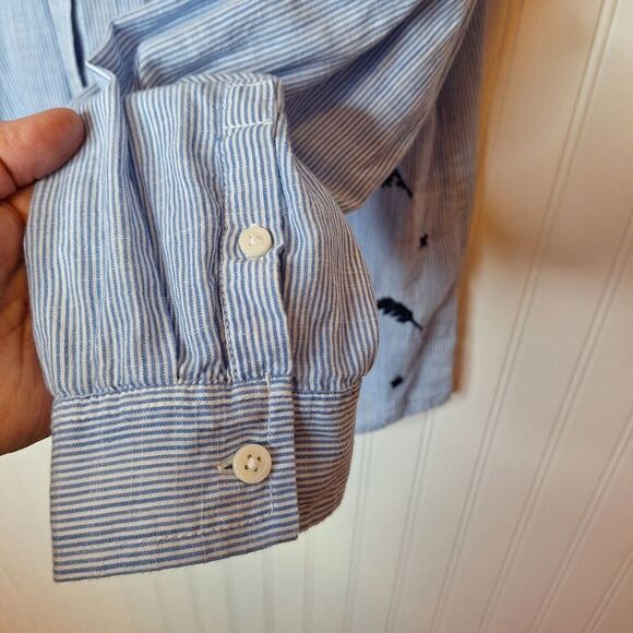 GH Bass & Co Shirt Womens Size XL Button Up Blue Striped Embroidered Flowers - Picture 6 of 8